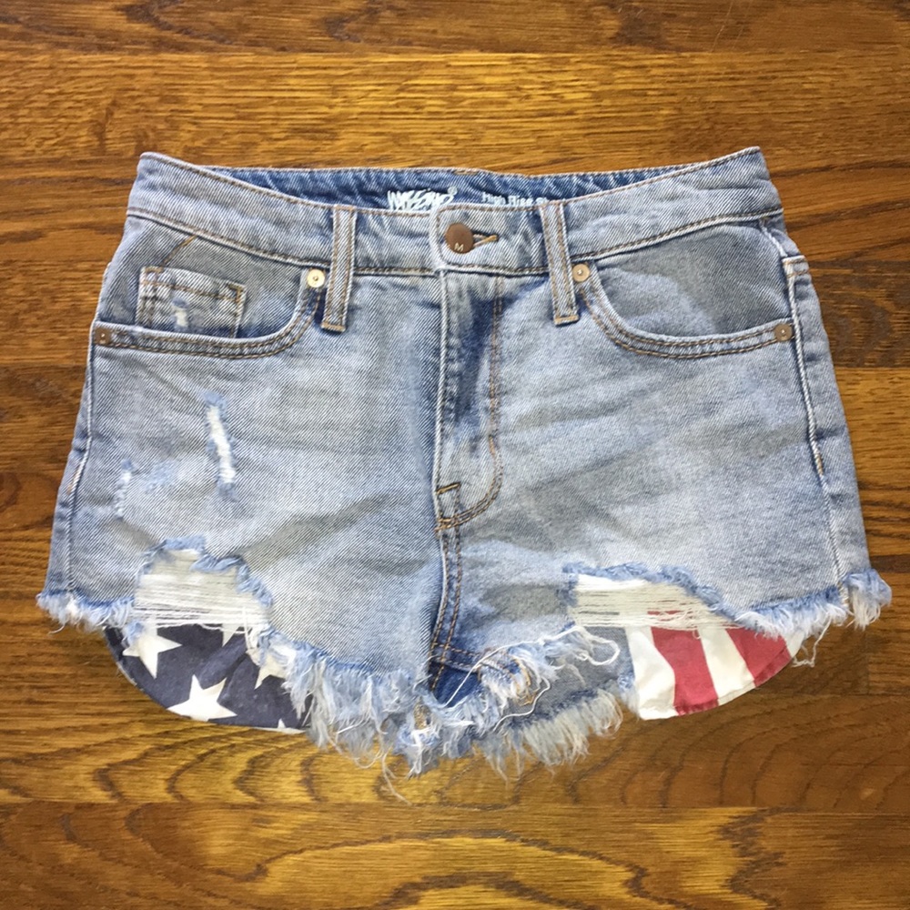 American Flag Pocketed Jean Shorts